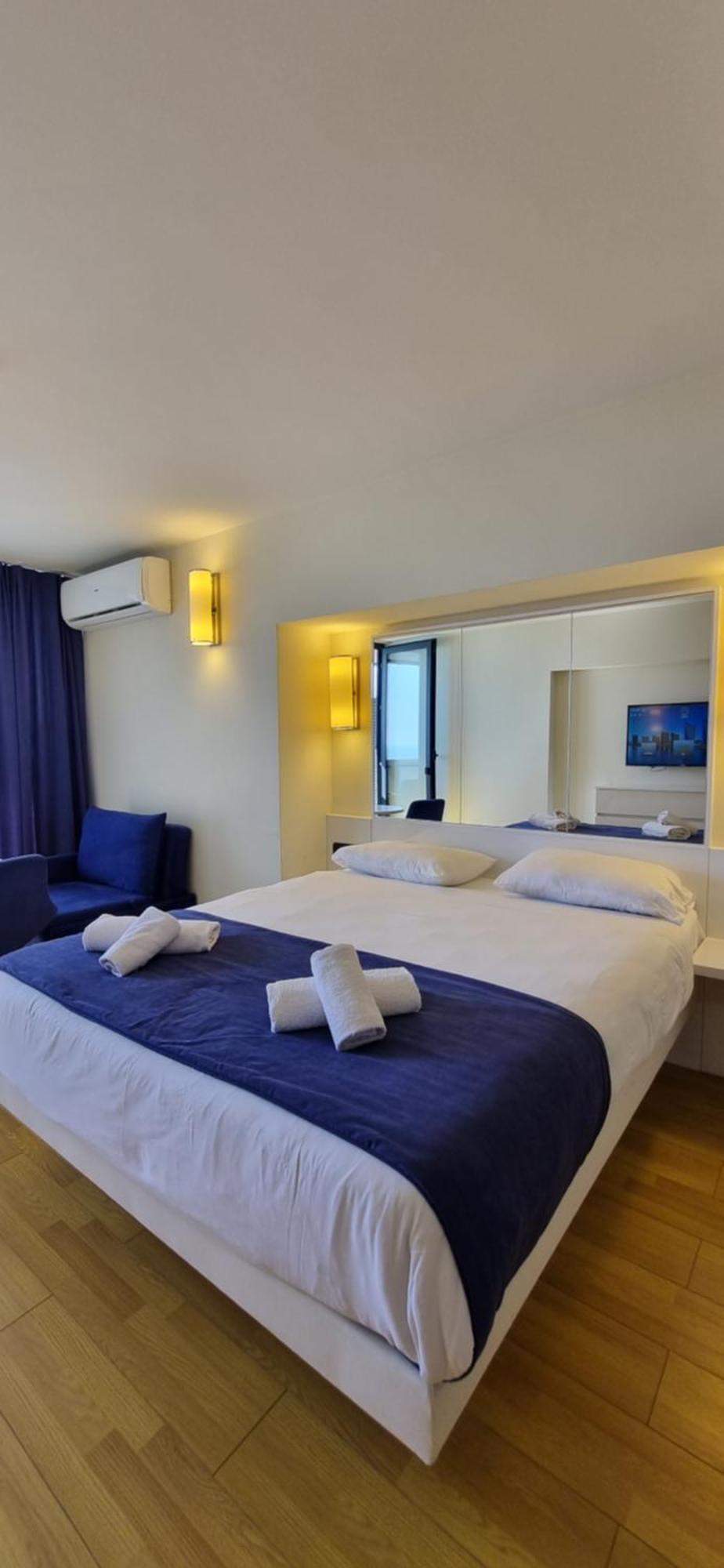 Sea View Apartments In Orbi City Batumi Kültér fotó