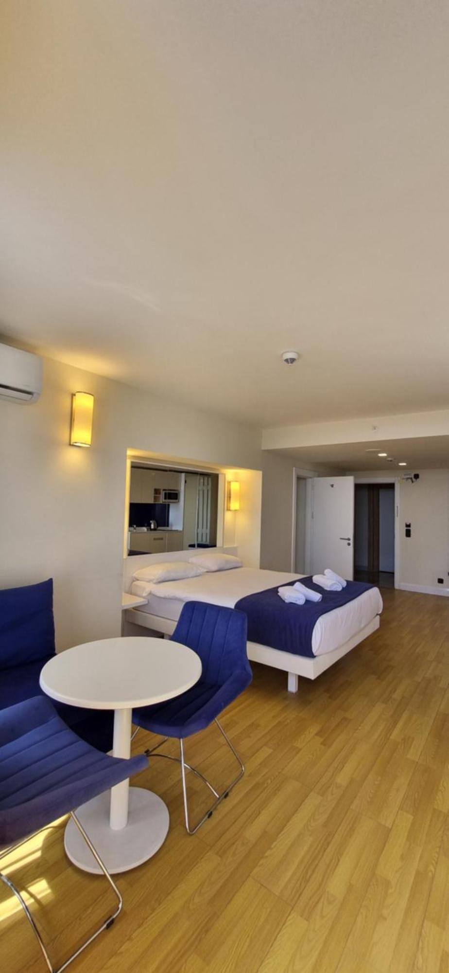 Sea View Apartments In Orbi City Batumi Kültér fotó