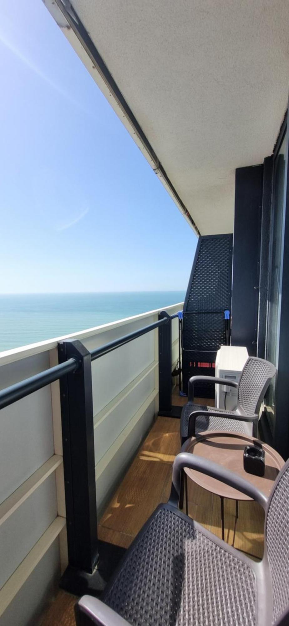 Sea View Apartments In Orbi City Batumi Kültér fotó