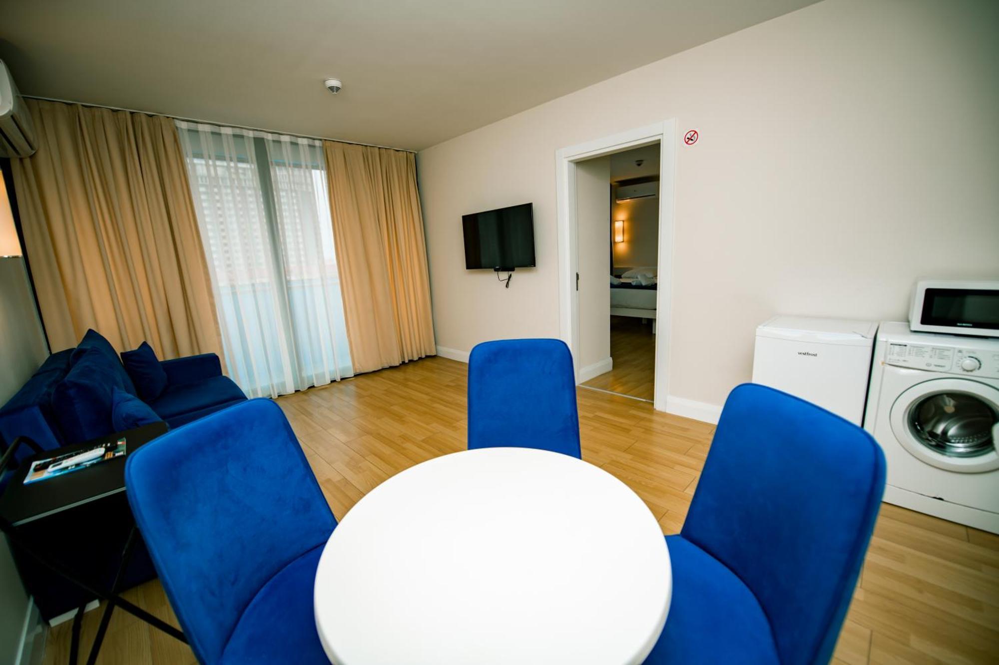 Sea View Apartments In Orbi City Batumi Kültér fotó