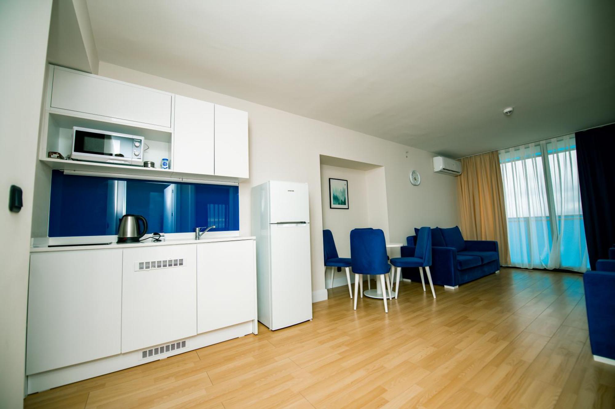 Sea View Apartments In Orbi City Batumi Kültér fotó