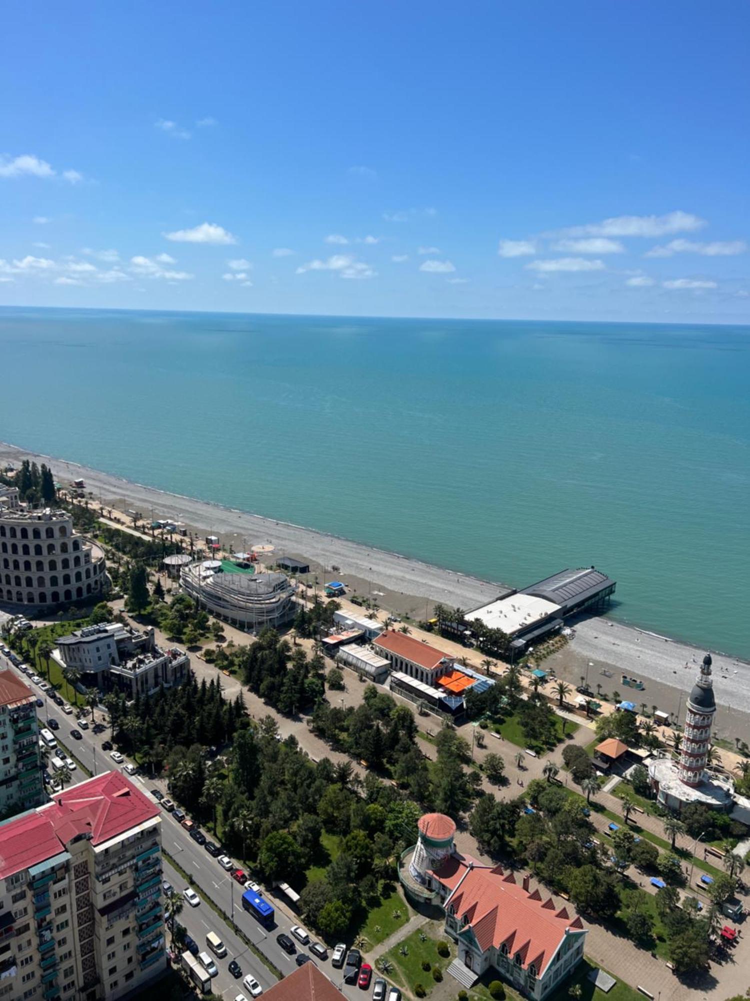 Sea View Apartments In Orbi City Batumi Kültér fotó